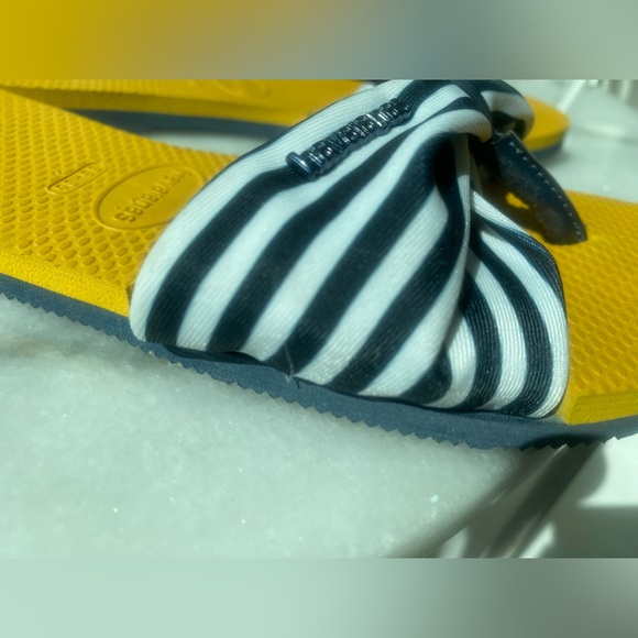 NEW Havaianas cute water compatible fabric top Size 35-36 - Picture 2 of 6